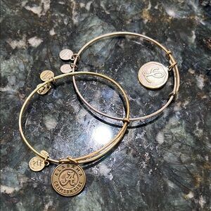 Gold Minimalist Charm Bracelets Alabama and letter L Alex and Ani J110